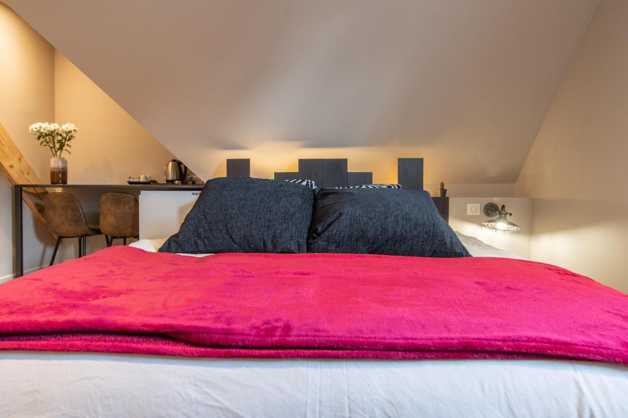 Au Coeur Du Village Saint-Aubin  Kültér fotó